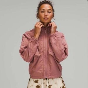 Lululemon Slip into the Moment Short Jacket in Chalky Rose Size 8